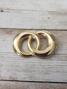 Vintage Brooch / Pin - Gold Tone Double Circle Brooch